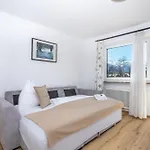 Alpina Apartments - Zell Am See - Air Condition Daire *