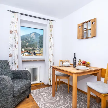 Alpina - Zell Am 滨湖采尔
