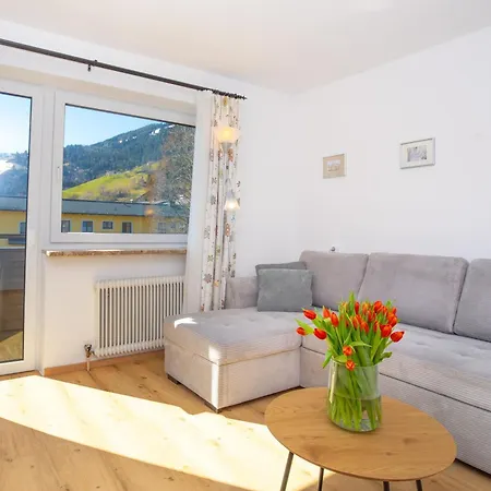 Апартаменты Alpina - Zell Am Целль-ам-Зе