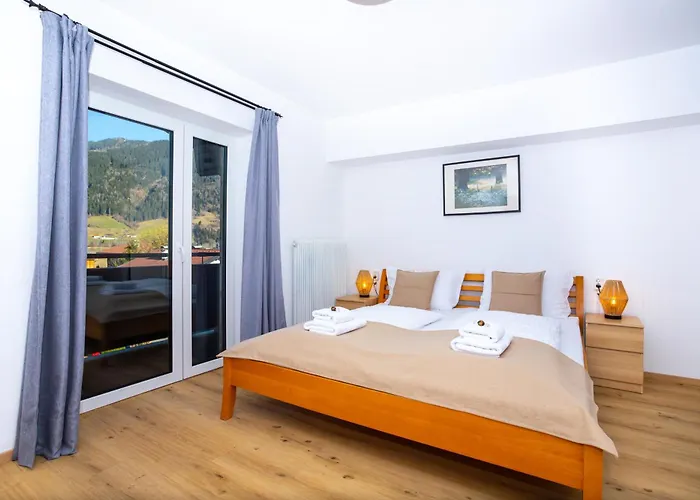 Alpina - Zell Am * ツェル アム ゼー